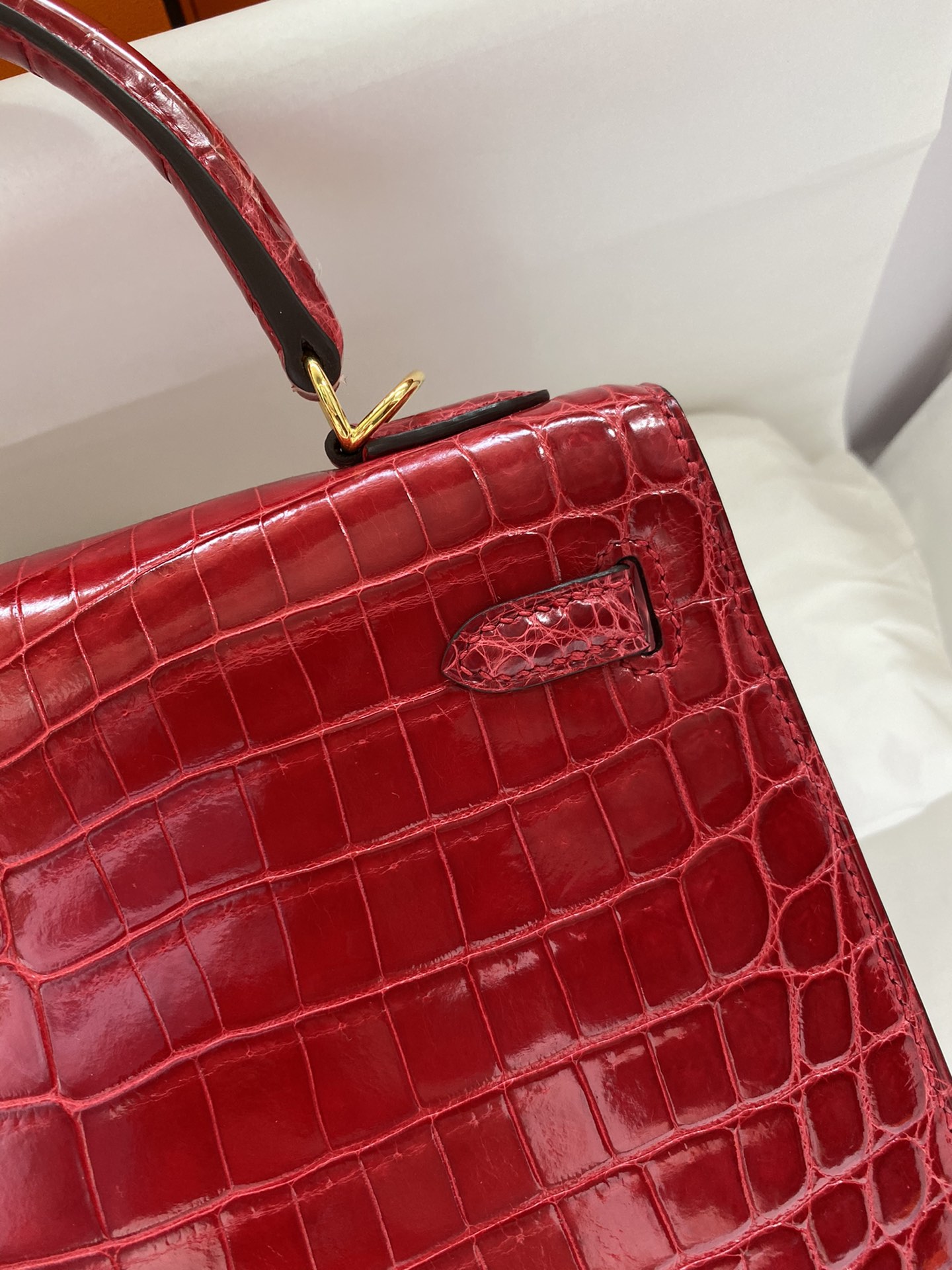 Hermes Kelly 25cm Handbag Shoulder Bag In Red Shiny Crocodile Niloticus Leather